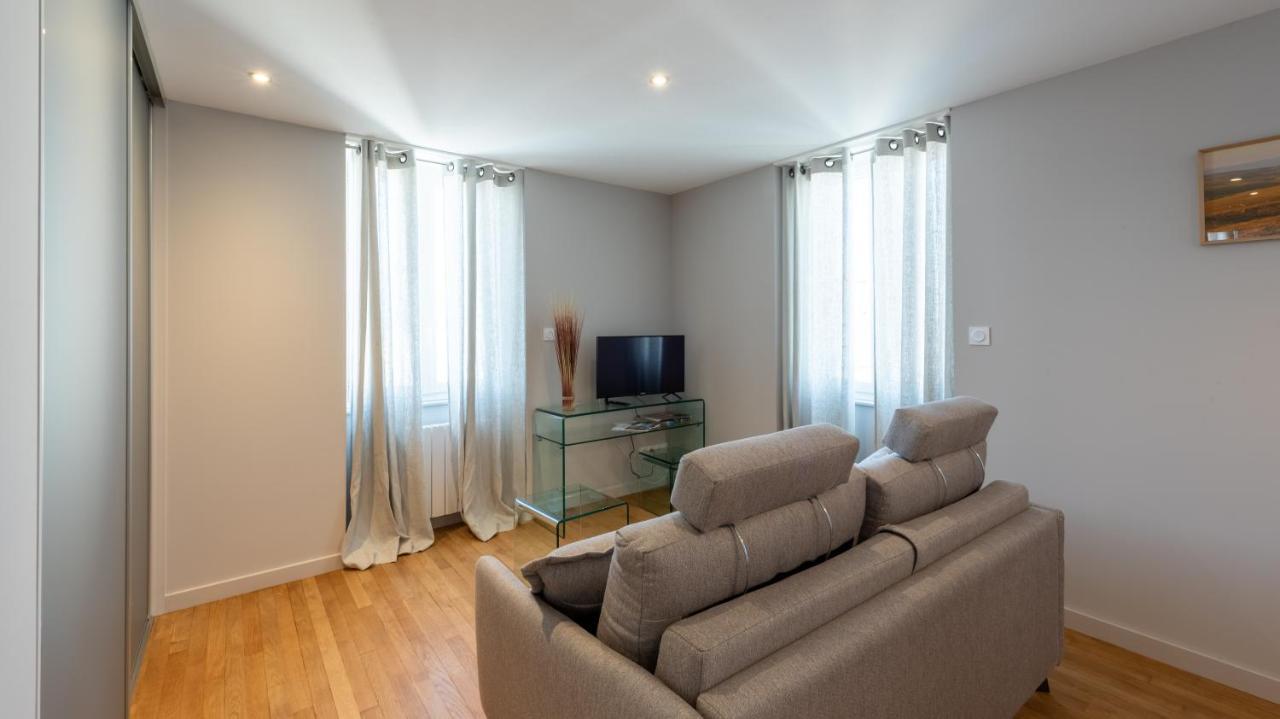L'Aubrac, T2 Classe Meuble De Tourisme Rodez Luaran gambar